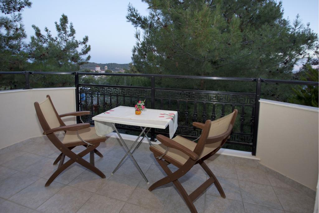 Villa Katerina Potos Exterior foto